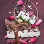 دختر جمعه‌ها رو