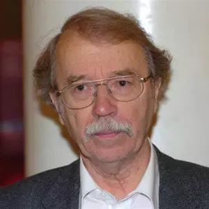 والتر کمپوسکی